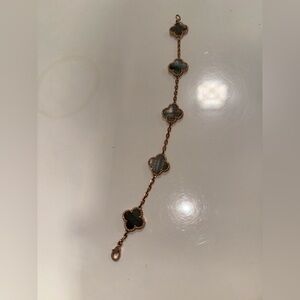 Alhambra Elegant rose gold Clover Bracelet